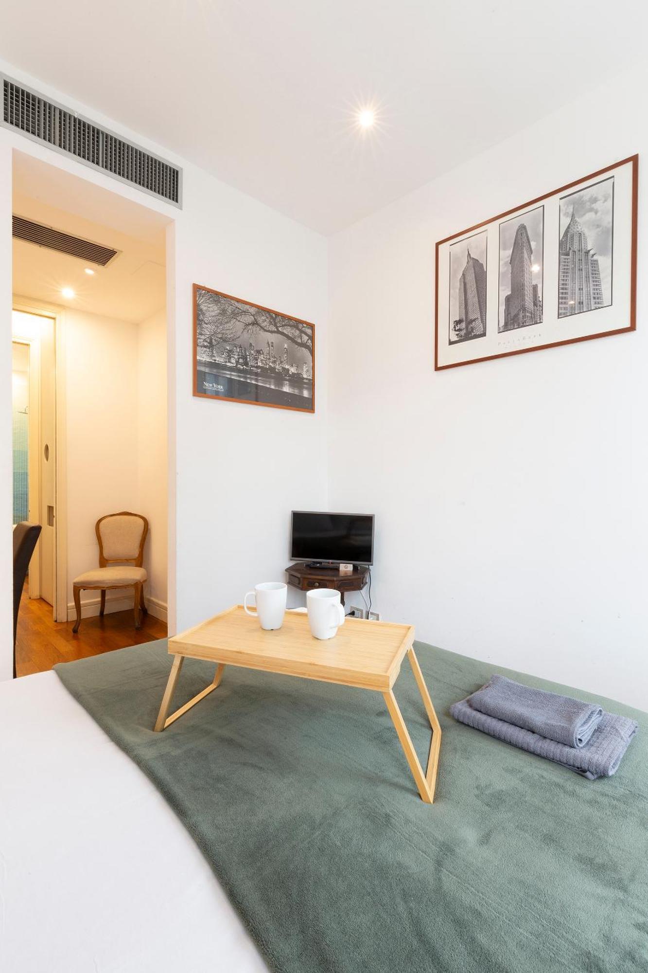 Vittore Rooms & Apartment Milan Extérieur photo