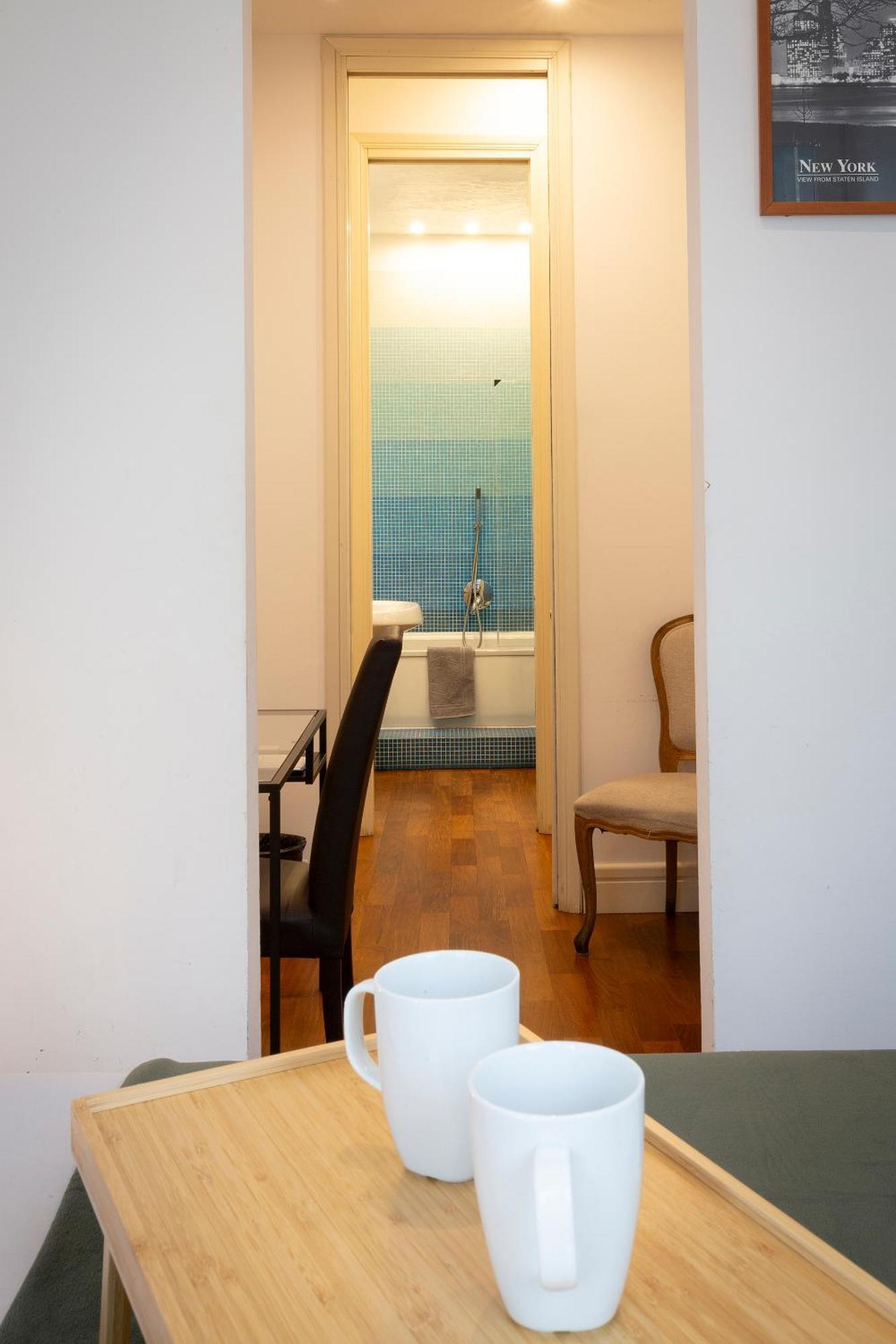 Vittore Rooms & Apartment Milan Extérieur photo