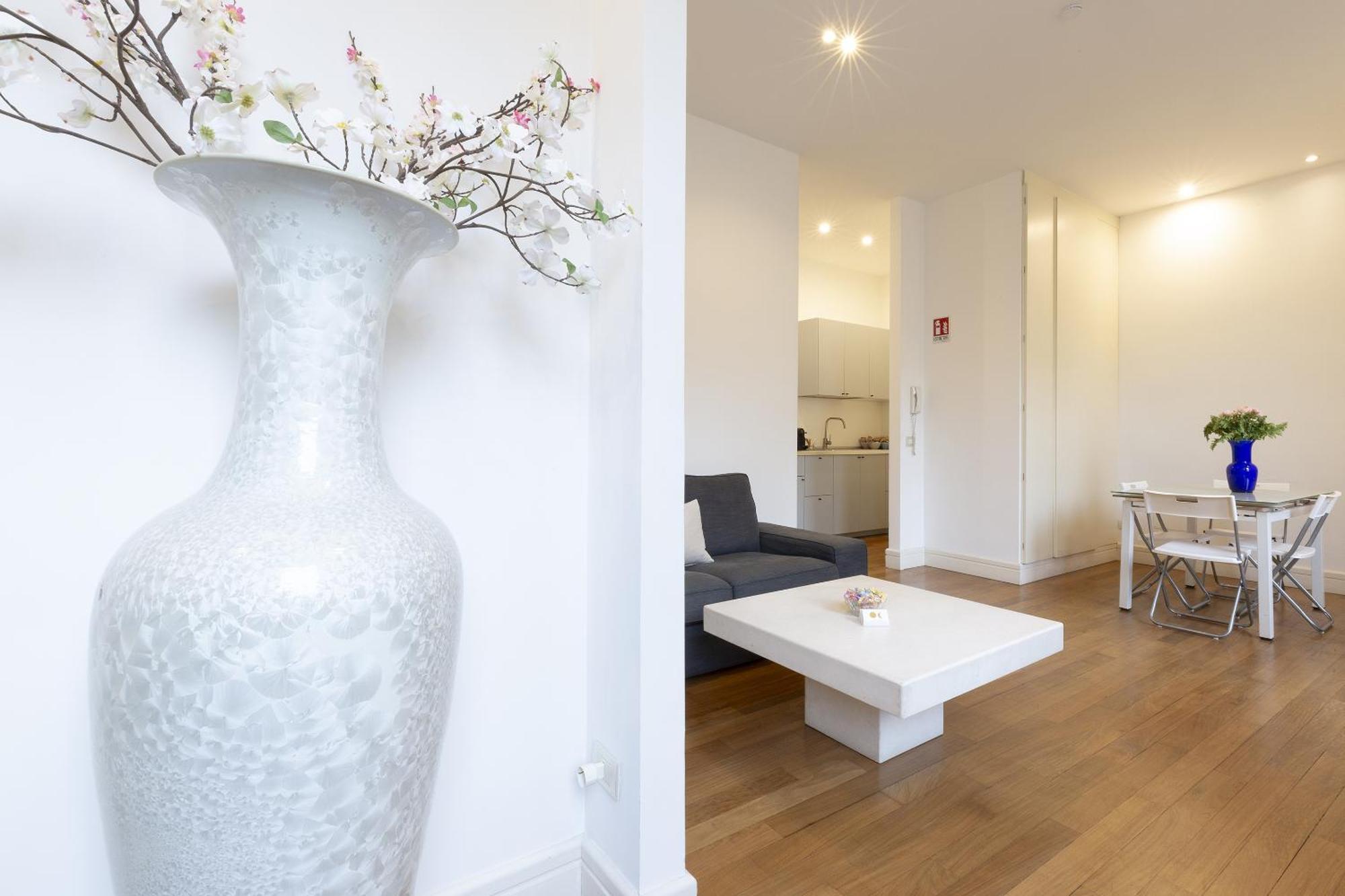 Vittore Rooms & Apartment Milan Extérieur photo