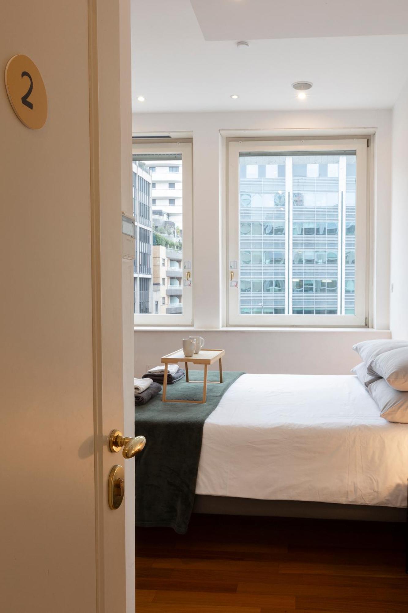 Vittore Rooms & Apartment Milan Extérieur photo